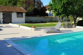 Hotels in Challignac